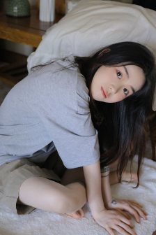 姜雯